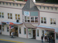 akcruise 223alaska-fur-gallery.jpg